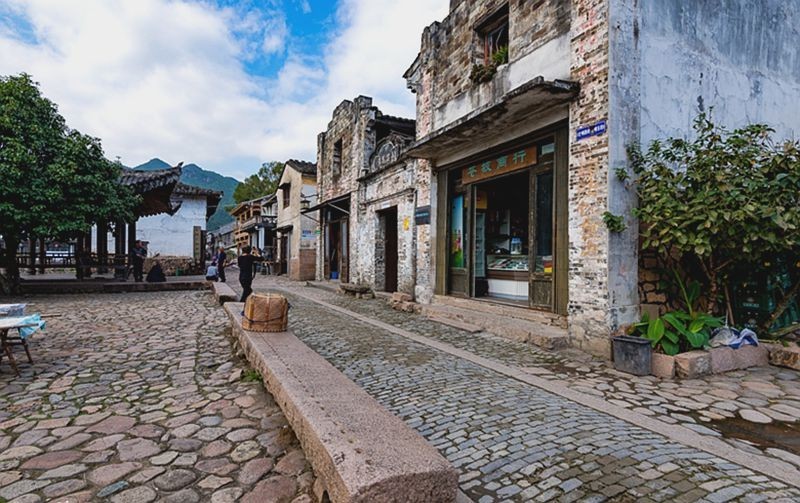 解梦回到旧居住了  解梦回到旧居住了