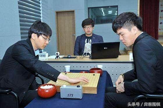 柯洁与朴廷桓之战，棋盘上的较量  柯洁vs朴廷桓